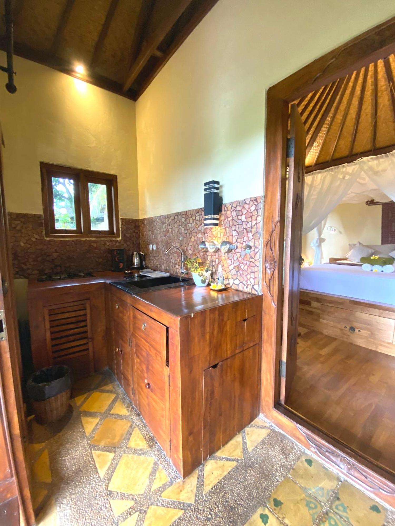 Hotel Lafyu Bali Singaraja Zewnętrze zdjęcie