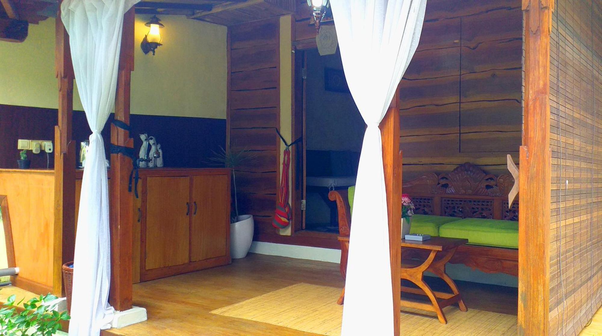 Hotel Lafyu Bali Singaraja Zewnętrze zdjęcie