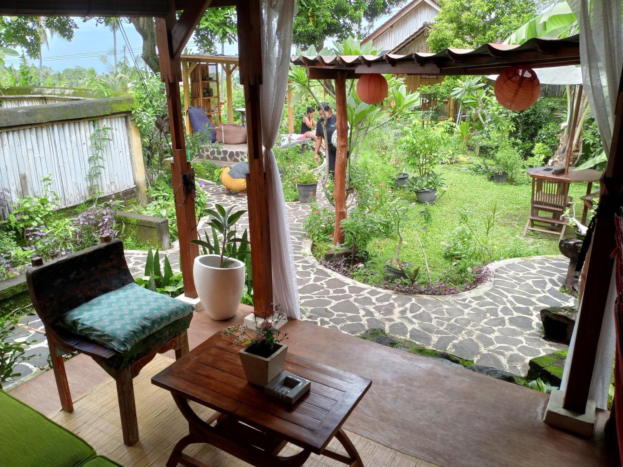 Hotel Lafyu Bali Singaraja Zewnętrze zdjęcie