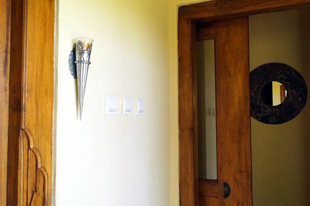 Hotel Lafyu Bali Singaraja Zewnętrze zdjęcie