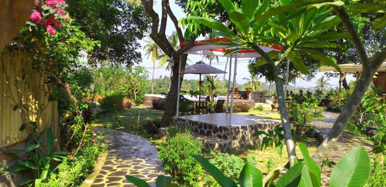 Hotel Lafyu Bali Singaraja Zewnętrze zdjęcie